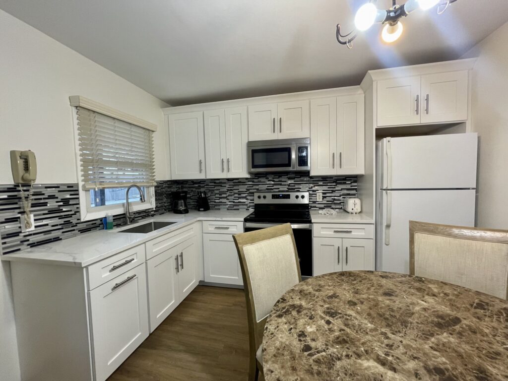 Royal Atlantic Beach Resorts - Kitchen