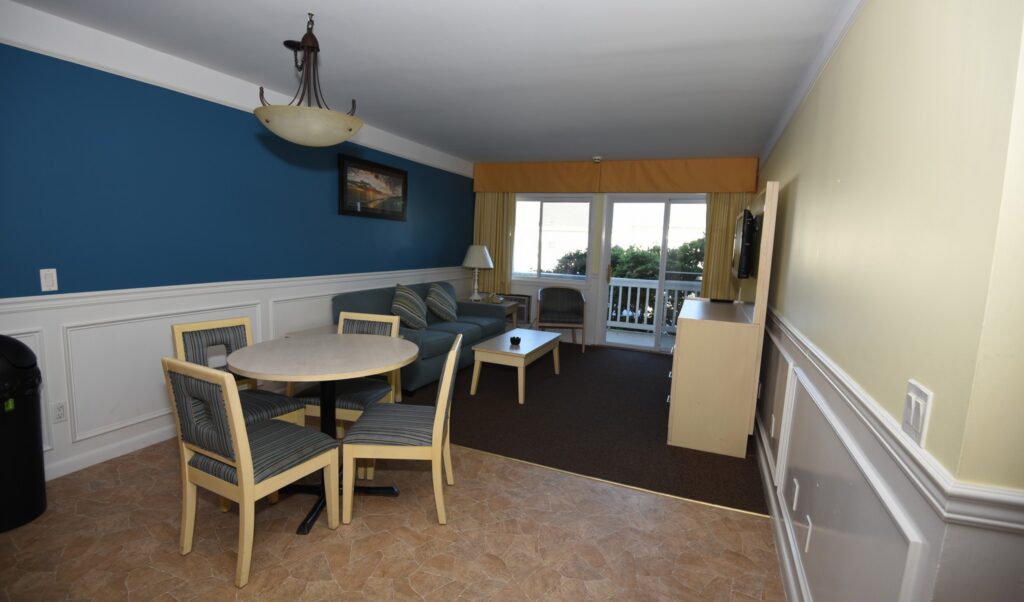 Royal Atlantic Beach Resorts - Two Bedroom Suite