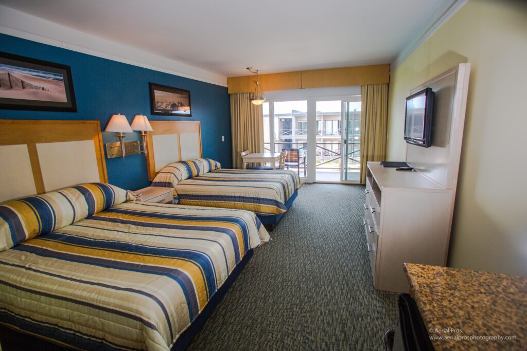 Royal Atlantic Beach Resorts - Pool Side Room